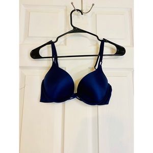 Victoria Secret Bombshell Bra